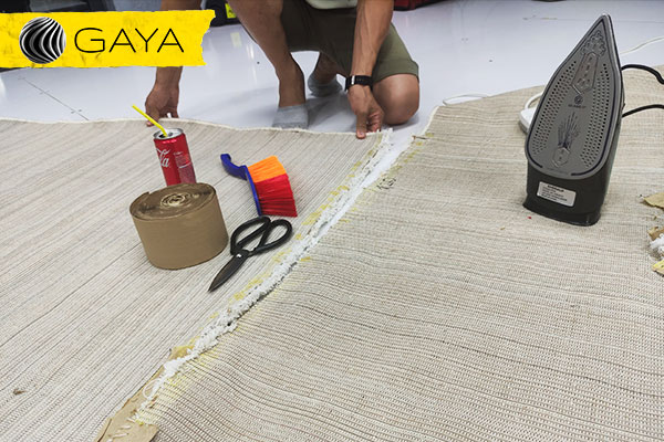 Joining gaining glue parts of carpets