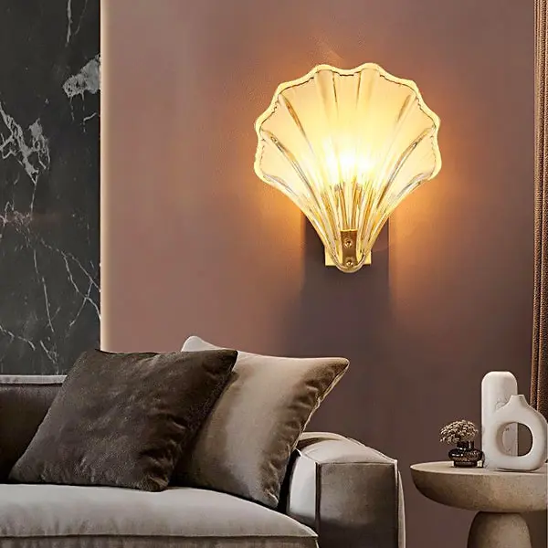 wall lamp cleaning